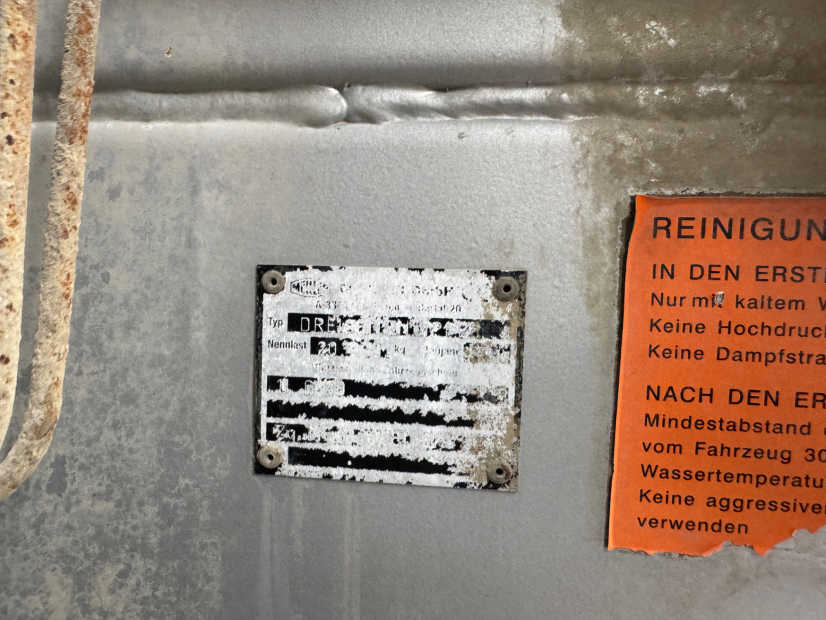 MERCEDES BENZ ACTROS 3246 C3390 - Istovarivač: slika 5 MERCEDES BENZ ACTROS 3246 C3390 - Istovarivač: slika 5