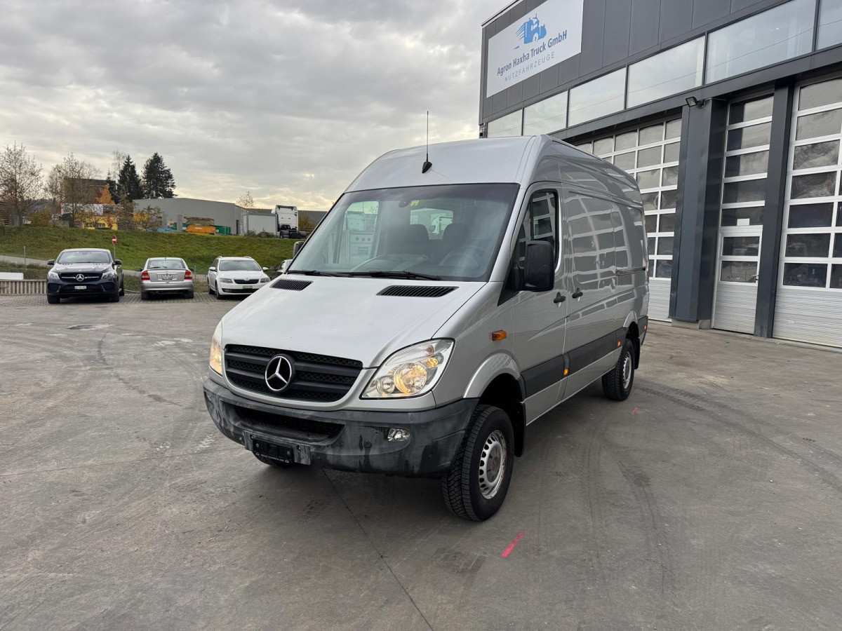 MERCEDES Sprinter 316CDI 4x4 - Furgon: slika 1 MERCEDES Sprinter 316CDI 4x4 - Furgon: slika 1