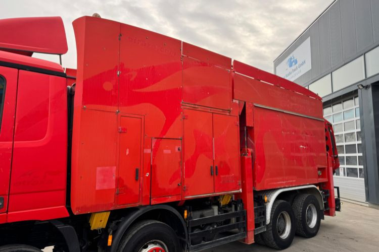 Vakuumska cisterna Mercedes-Benz Actros 4144 8x4 MTS Saugbagger: slika 8