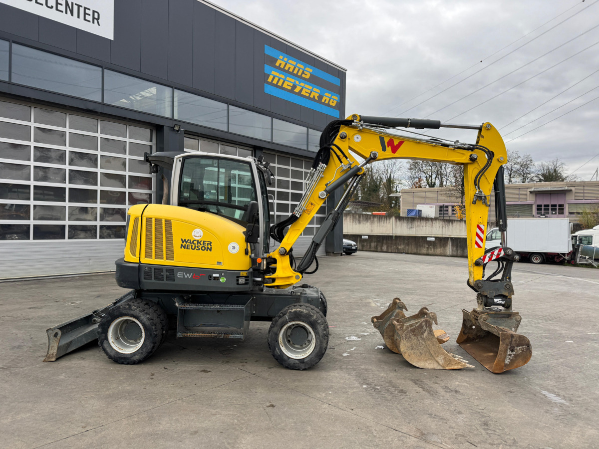 NEUSON EW65 E14-2 Powertilt 3x Schaufeln - Bager točkaš: slika 3 NEUSON EW65 E14-2 Powertilt 3x Schaufeln - Bager točkaš: slika 3