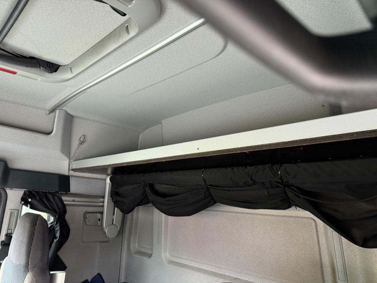 Tegljač MAN TGS 18.440 Hydraulikpumpe: slika 14