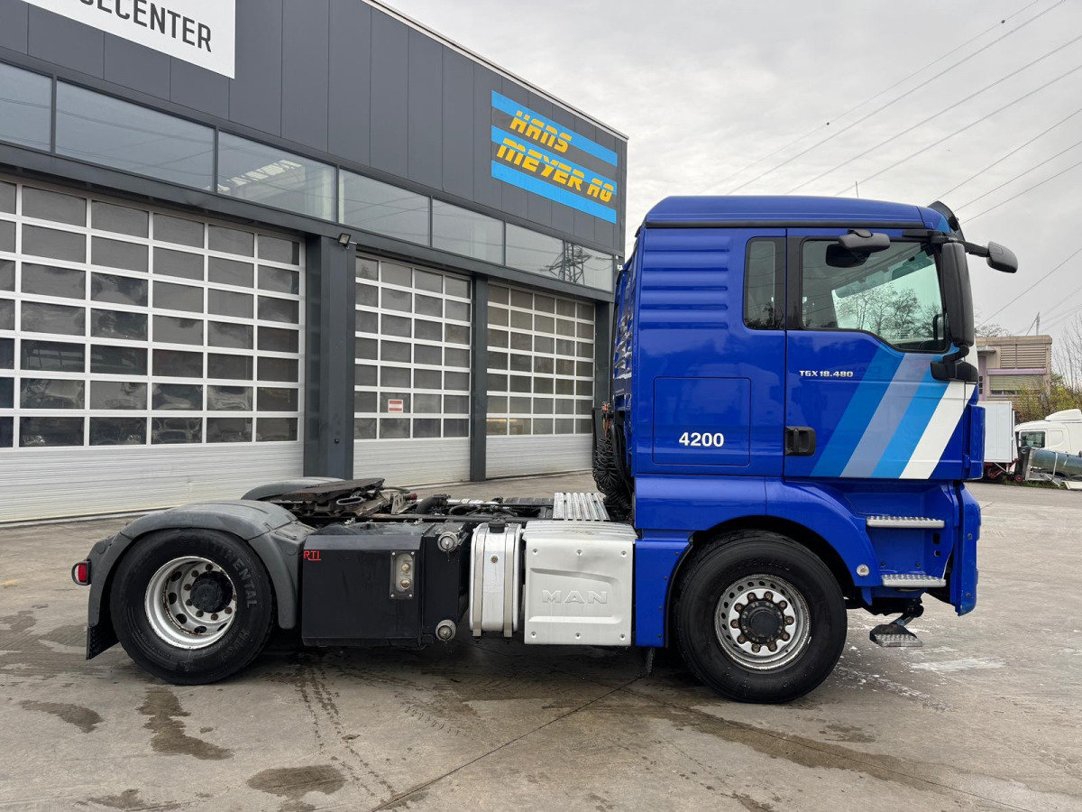 MAN TGX 18.480 4x4H Hydraulik&Kompressor - Tegljač: slika 4 MAN TGX 18.480 4x4H Hydraulik&Kompressor - Tegljač: slika 4