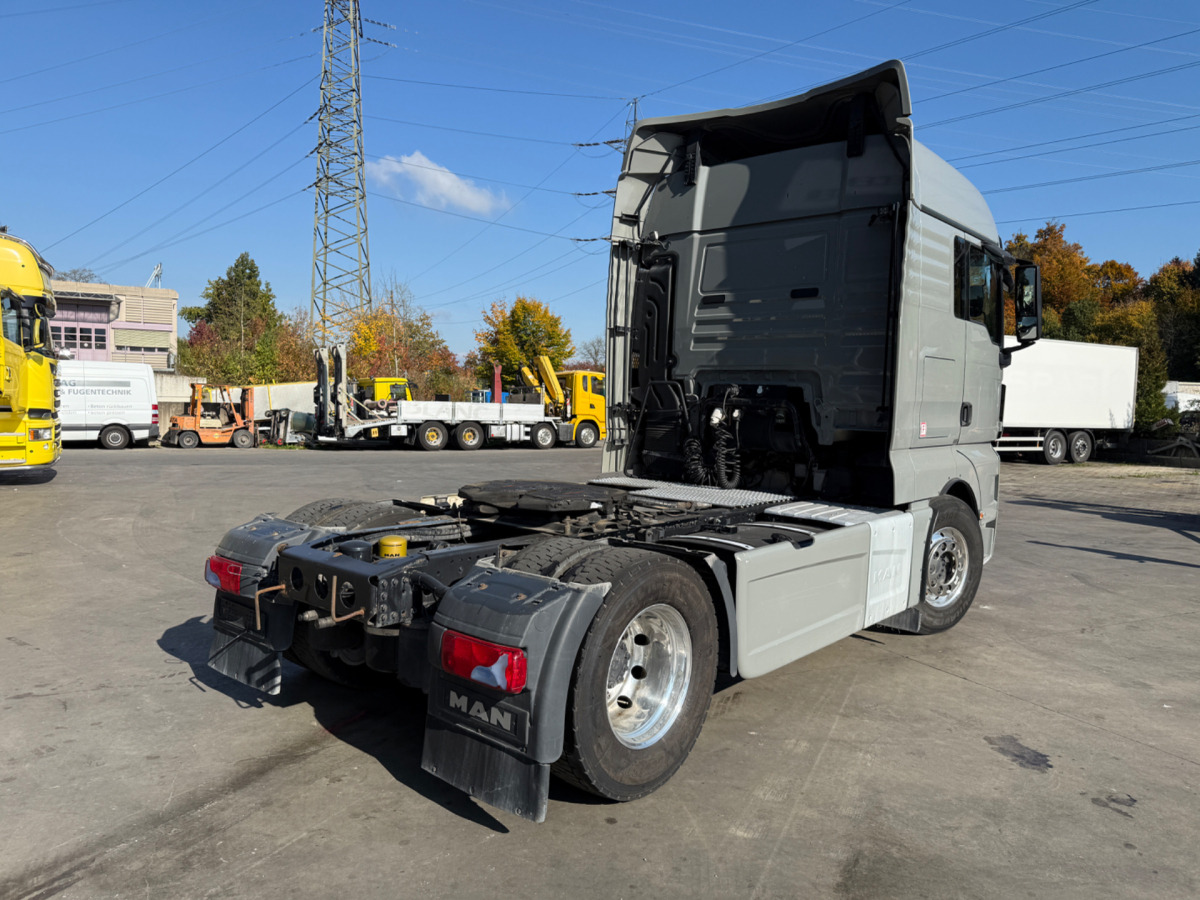 MAN TGX 18.500 4x2 (Engine defect) - Tegljač: slika 5 MAN TGX 18.500 4x2 (Engine defect) - Tegljač: slika 5