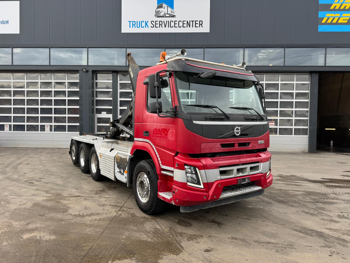 VOLVO FMX-500 8x4 Tridem Hiab 26T - Kamion sa hidrauličnom kukom: slika 3 VOLVO FMX-500 8x4 Tridem Hiab 26T - Kamion sa hidrauličnom kukom: slika 3