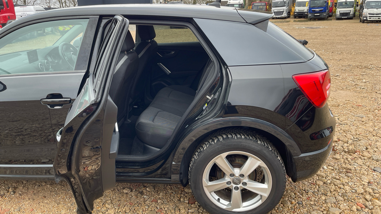 Karavan AUDI Q2 35 1.5 TFSI Sport: slika 15