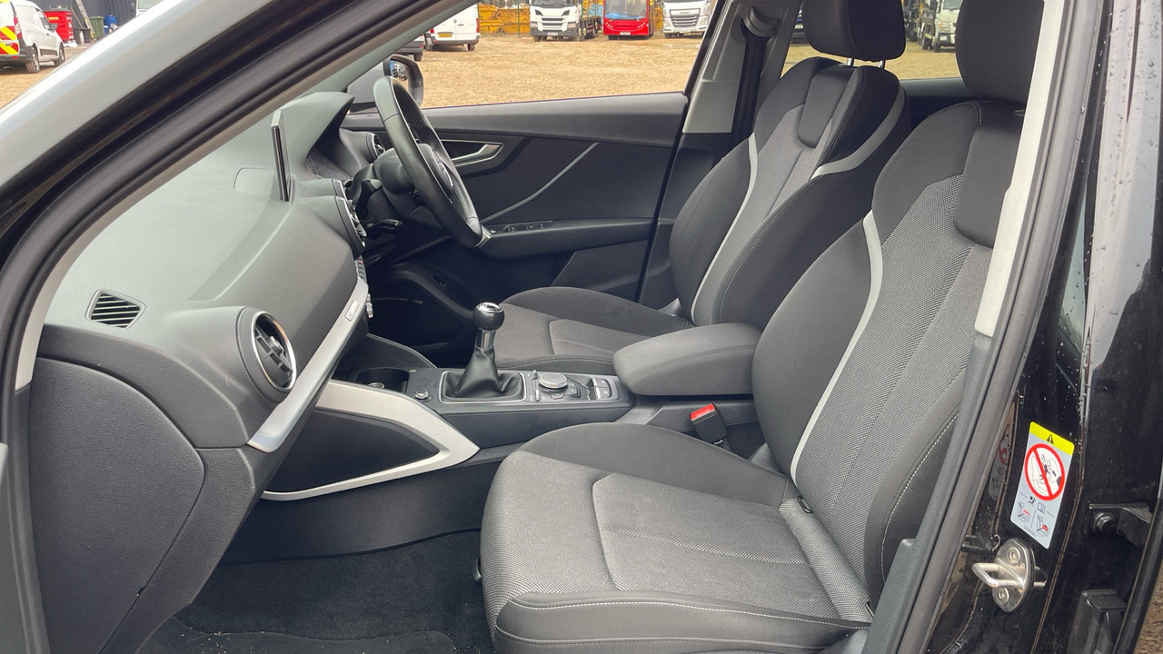 Karavan AUDI Q2 35 1.5 TFSI Sport: slika 14