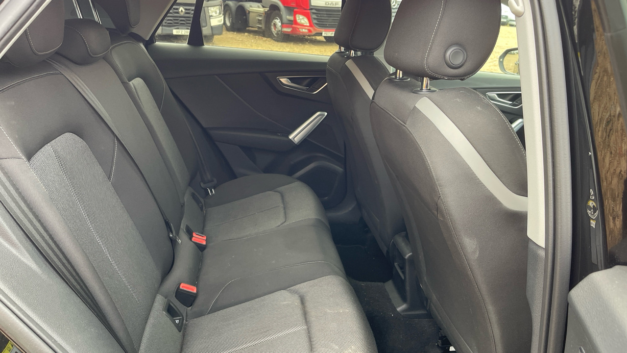 Karavan AUDI Q2 35 1.5 TFSI Sport: slika 18