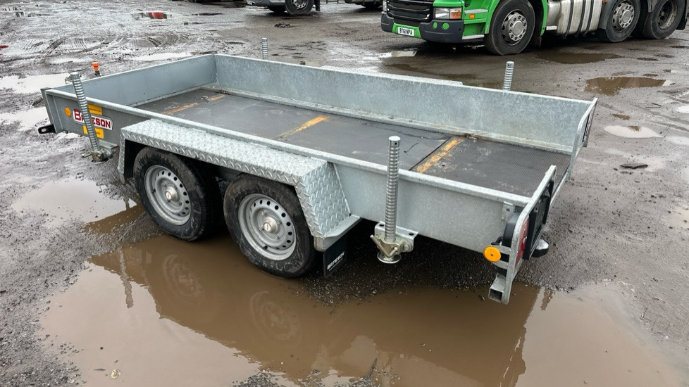 BATESON 26PC GENERATOR TRAILER - Prikolica za prevoz radnih mašina: slika 4 BATESON 26PC GENERATOR TRAILER - Prikolica za prevoz radnih mašina: slika 4