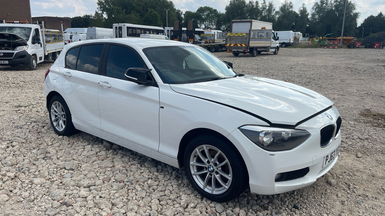 BMW 116D - Hečbek: slika 1 BMW 116D - Hečbek: slika 1