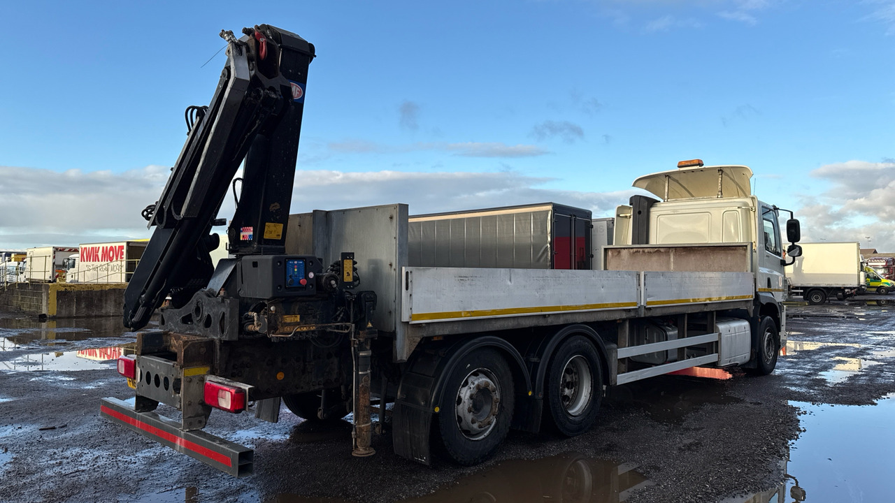 DAF CF 330 - Kamion sa tovarnim sandukom, Kamion sa dizalicom: slika 4 DAF CF 330 - Kamion sa tovarnim sandukom, Kamion sa dizalicom: slika 4