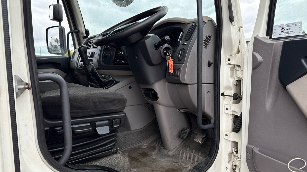 DAF LF 150 - Kamion sa tovarnim sandukom, Kamion sa dizalicom: slika 5 DAF LF 150 - Kamion sa tovarnim sandukom, Kamion sa dizalicom: slika 5