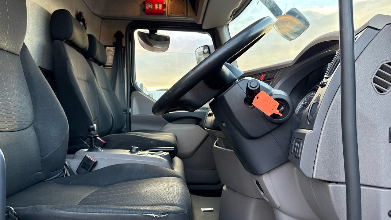 DAF LF 180 - Kamion sa ceradom: slika 5 DAF LF 180 - Kamion sa ceradom: slika 5