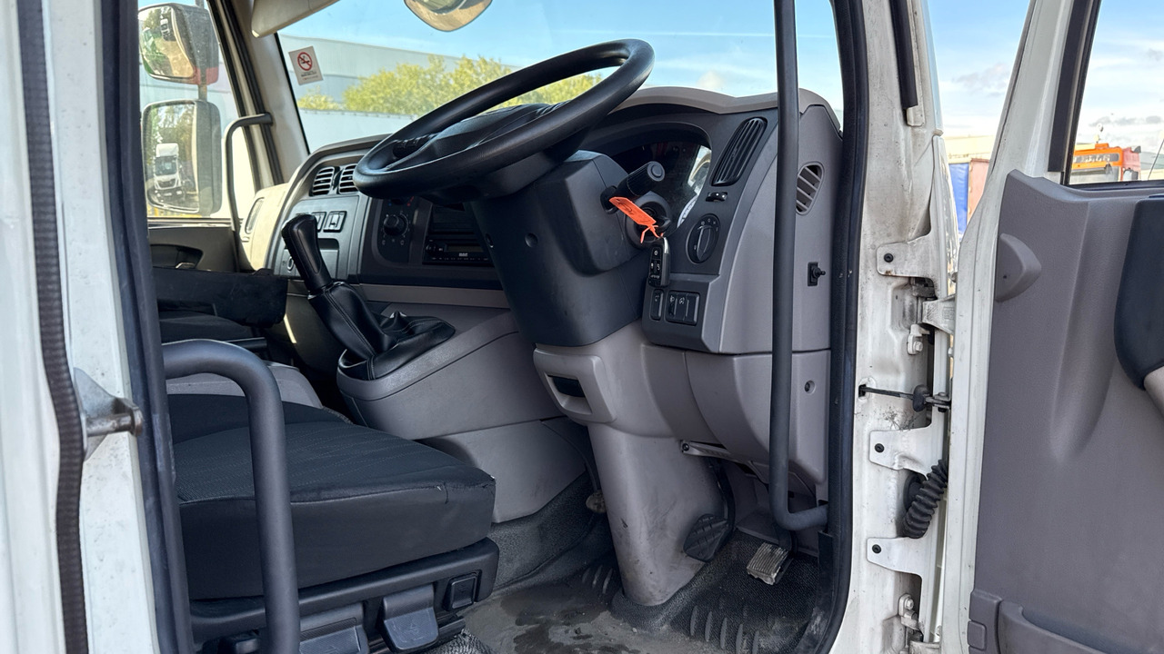 DAF LF 180 - Kamion sa zatvorenim sandukom: slika 5 DAF LF 180 - Kamion sa zatvorenim sandukom: slika 5