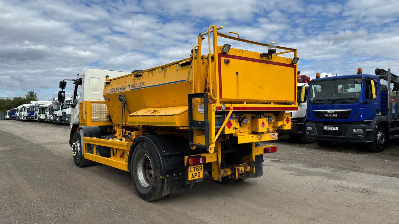 DAF LF 290 18 TONNE - Mašina za asfalt: slika 3 DAF LF 290 18 TONNE - Mašina za asfalt: slika 3
