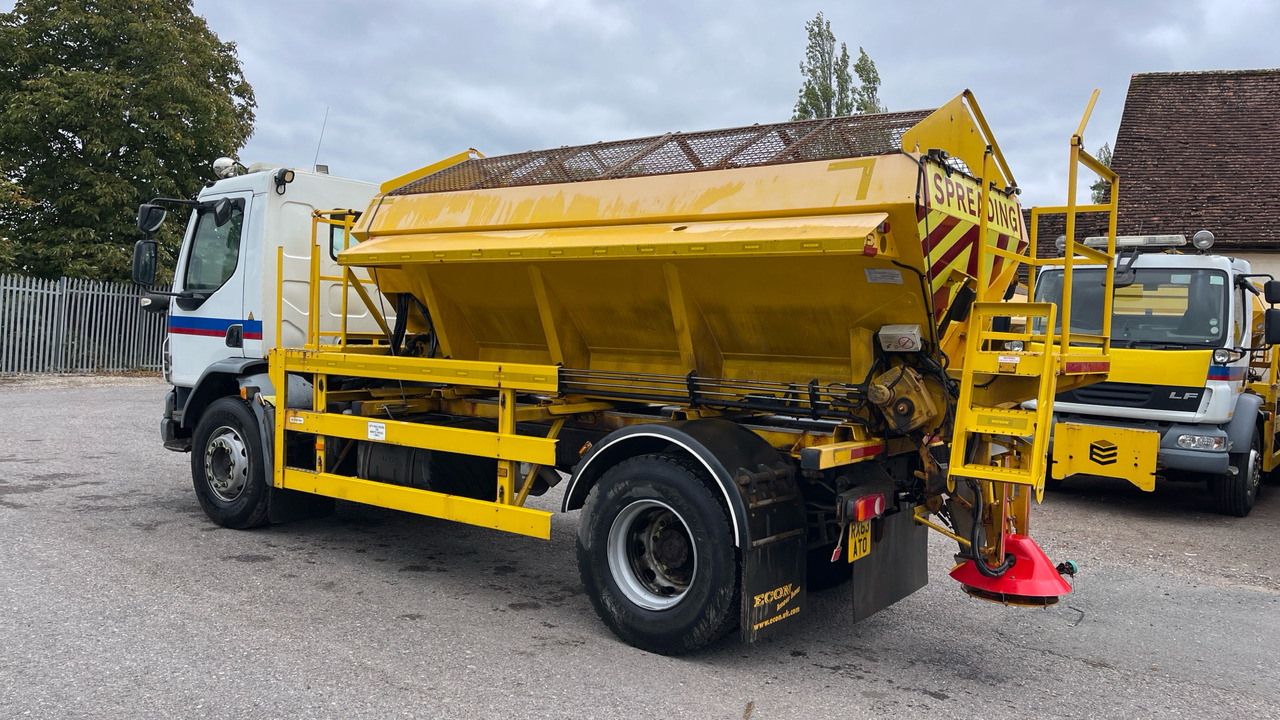 DAF LF 55.220 - Vozilo za čišćenje snega: slika 3 DAF LF 55.220 - Vozilo za čišćenje snega: slika 3
