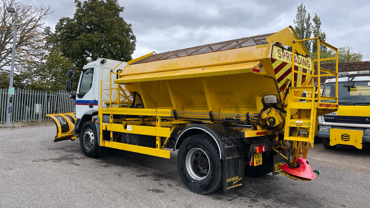 DAF LF 55.220 - Vozilo za čišćenje snega: slika 3 DAF LF 55.220 - Vozilo za čišćenje snega: slika 3