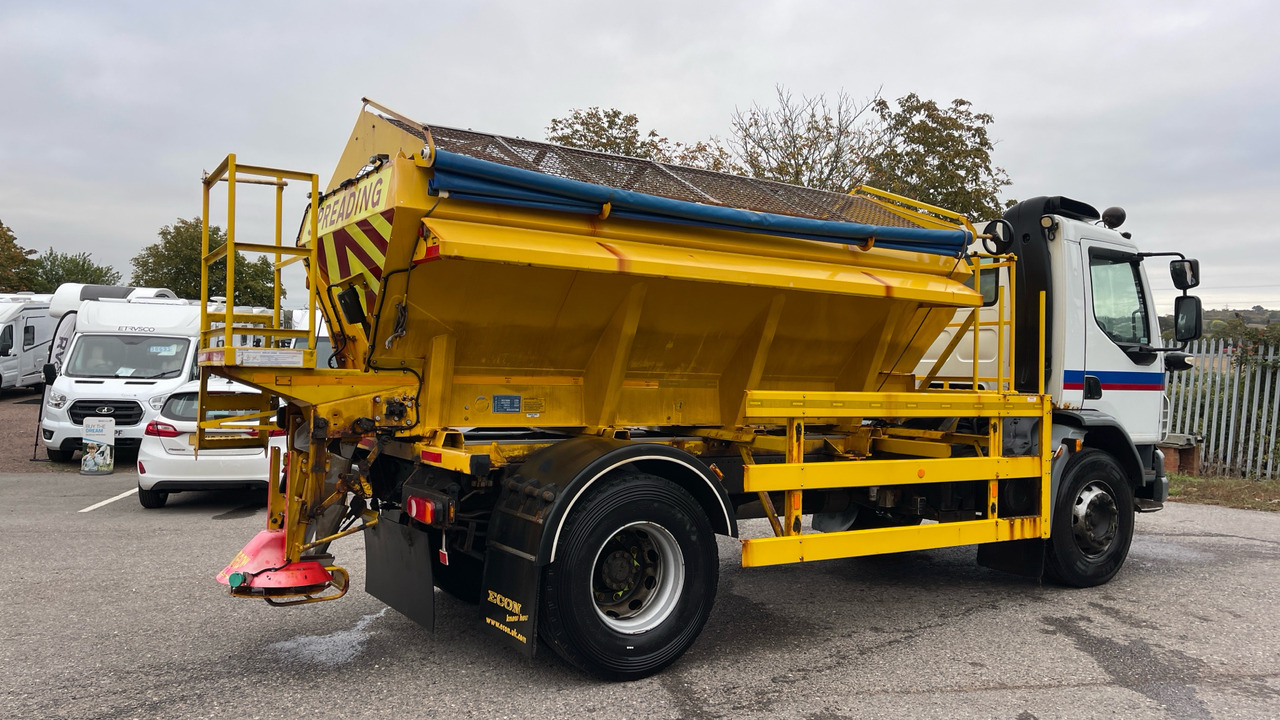 DAF LF 55.220 - Vozilo za čišćenje snega: slika 4 DAF LF 55.220 - Vozilo za čišćenje snega: slika 4