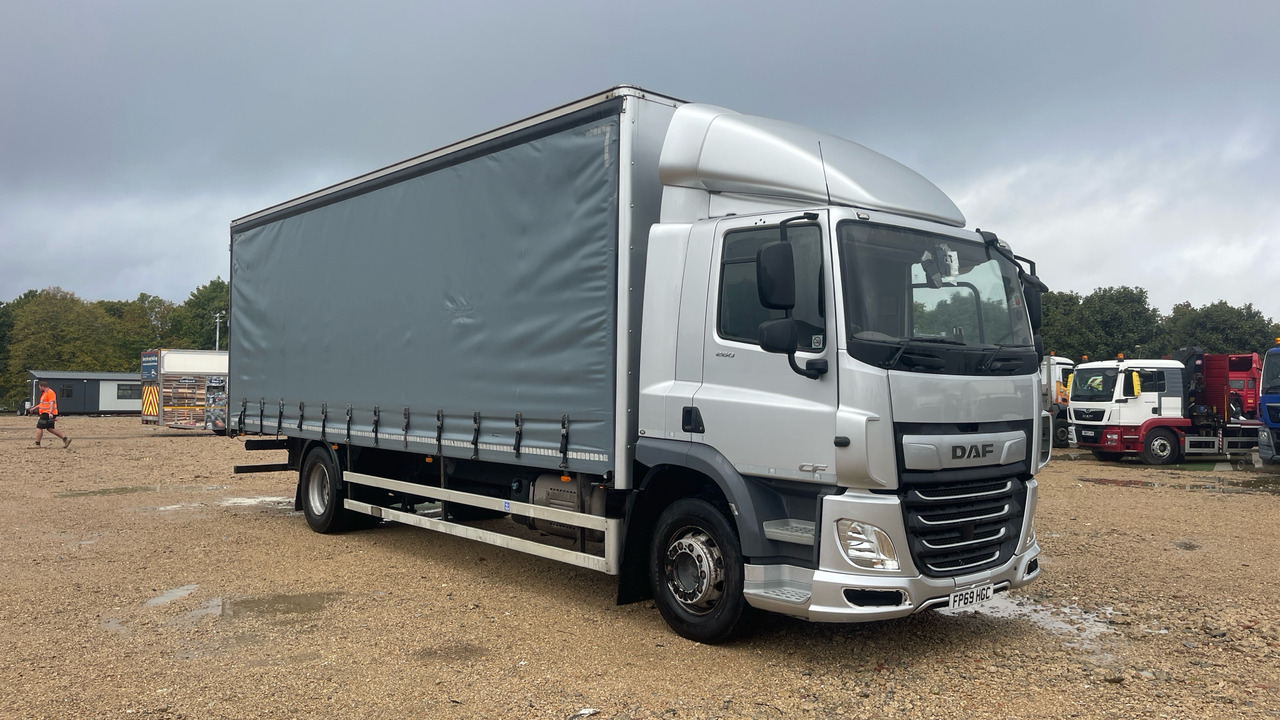 Daf CF 260 - Kamion sa ceradom: slika 1 Daf CF 260 - Kamion sa ceradom: slika 1