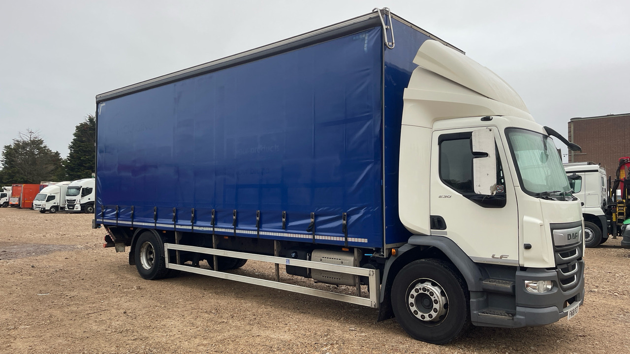 Daf LF 230 - Kamion sa ceradom: slika 1 Daf LF 230 - Kamion sa ceradom: slika 1