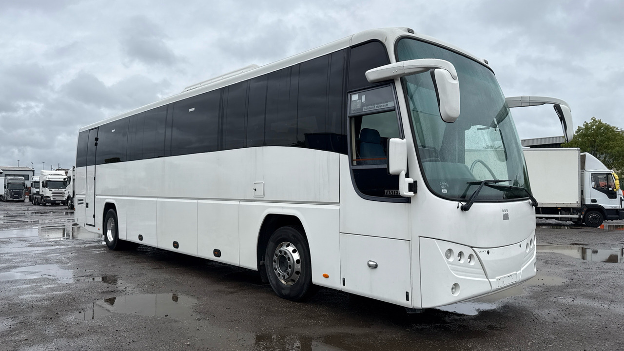 Volvo B9R PLAXTON PANTHER - Druga mašina: slika 1 Volvo B9R PLAXTON PANTHER - Druga mašina: slika 1