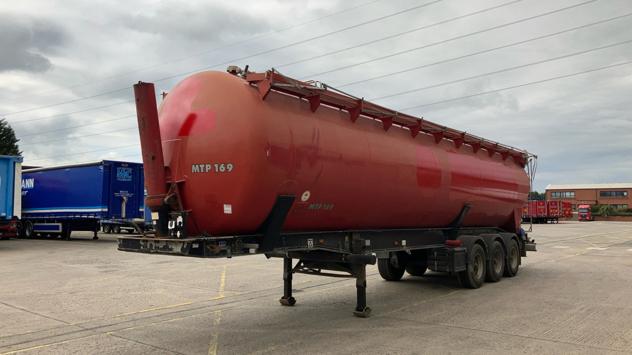 FELDBINDER TANKER - Poluprikolica cisterna: slika 2 FELDBINDER TANKER - Poluprikolica cisterna: slika 2