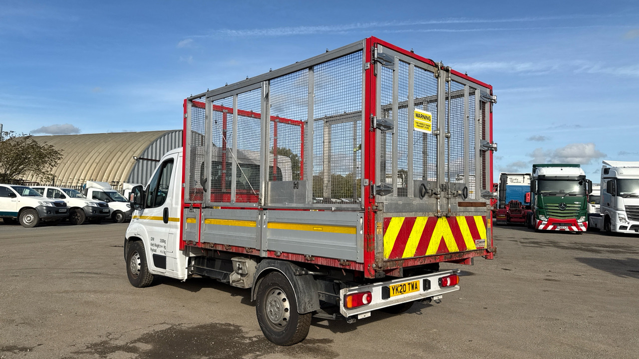 FIAT DUCATO 35 2.3 Multijet 140PS - Dostavno vozilo kiper: slika 4 FIAT DUCATO 35 2.3 Multijet 140PS - Dostavno vozilo kiper: slika 4