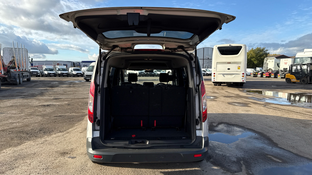 Automobil FORD GRAND TOURNEO CONNECT 1.5 TDCI: slika 10