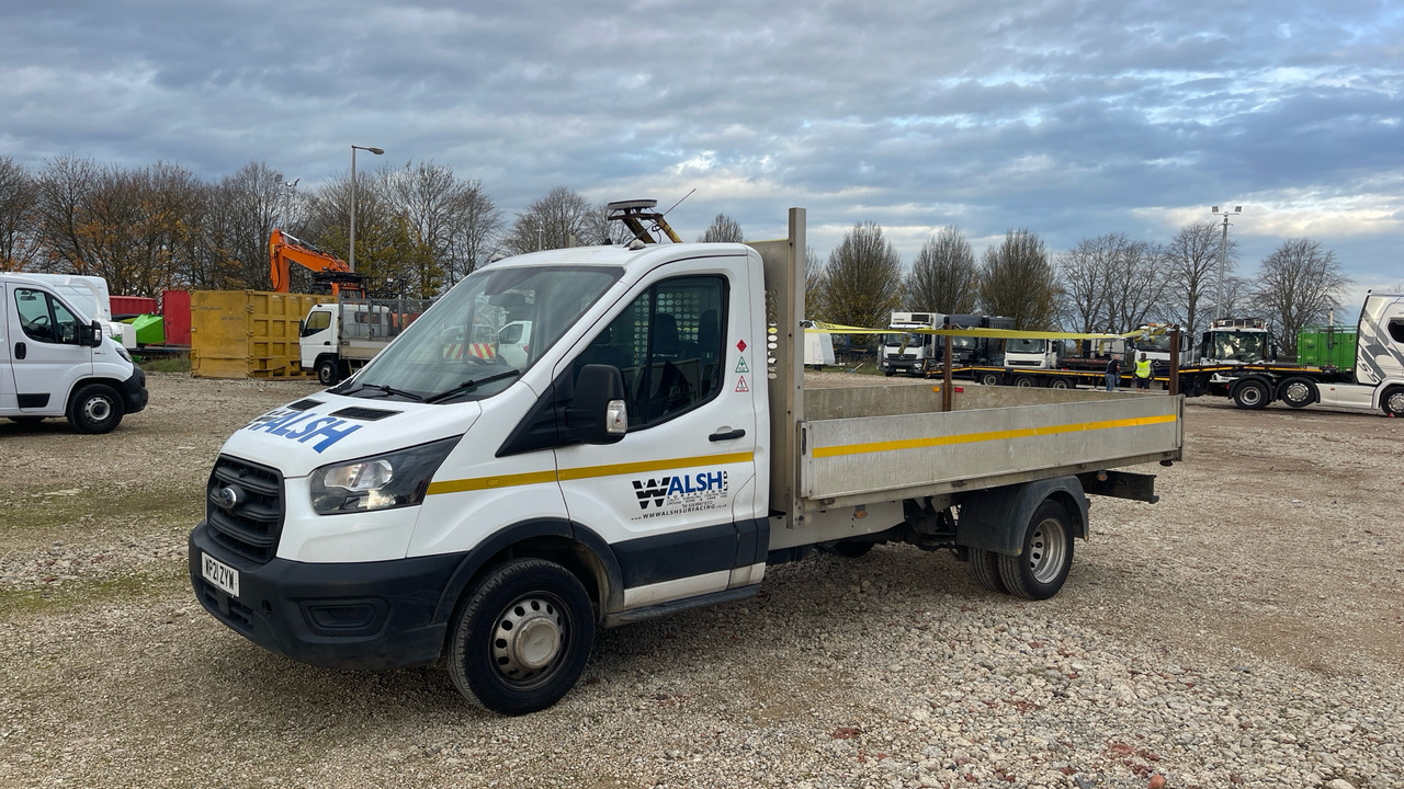 FORD TRANSIT 350 2.0 ECOBLUE 130PS - Dostavno vozilo s ravnom platformom: slika 2 FORD TRANSIT 350 2.0 ECOBLUE 130PS - Dostavno vozilo s ravnom platformom: slika 2