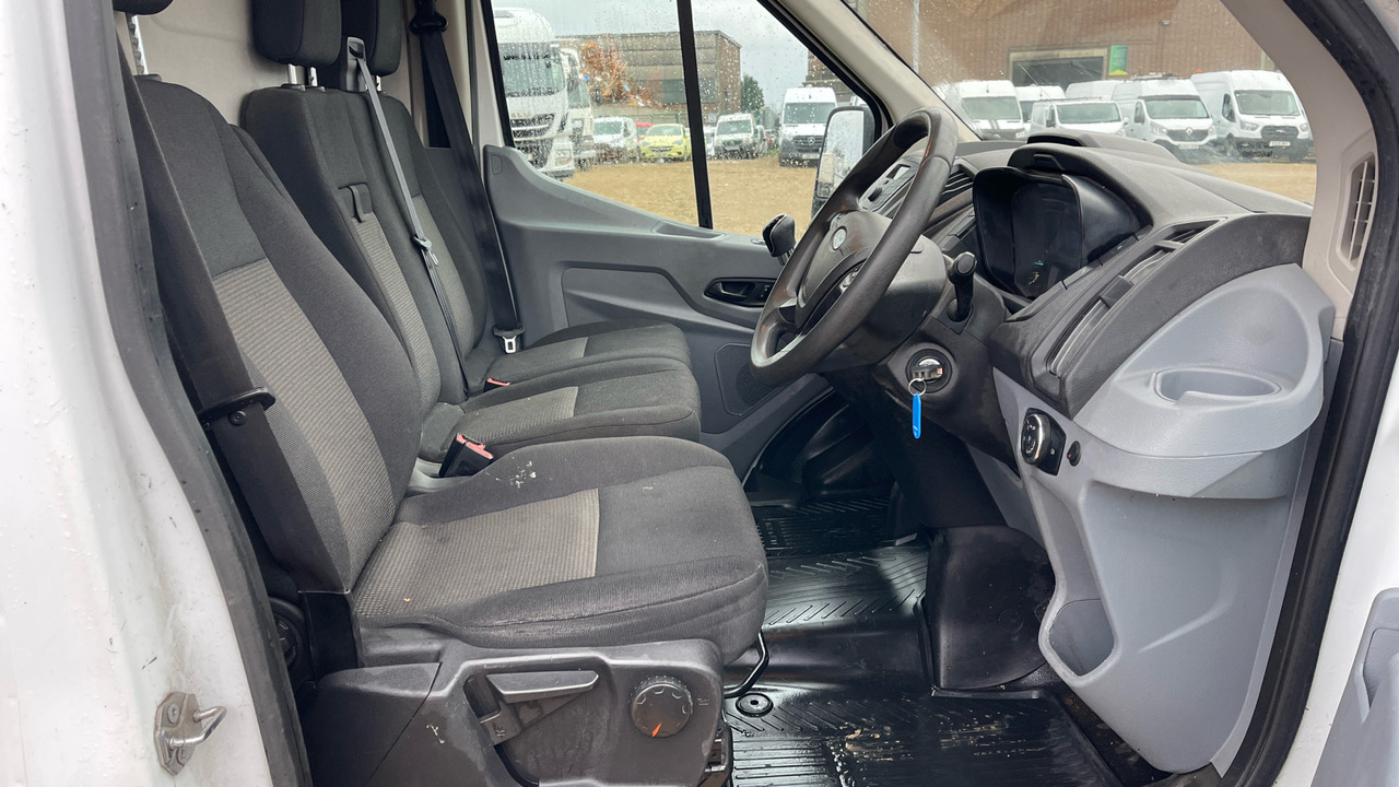 FORD TRANSIT 350 2.0 TDCI 105PS - Furgon: slika 5 FORD TRANSIT 350 2.0 TDCI 105PS - Furgon: slika 5