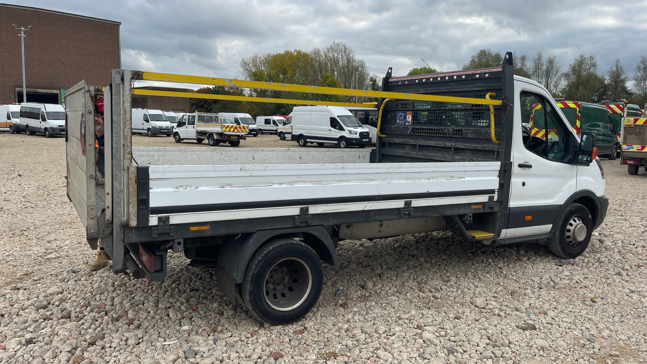 FORD TRANSIT 350 2.0 TDCI 130PS - Dostavno vozilo s ravnom platformom: slika 4 FORD TRANSIT 350 2.0 TDCI 130PS - Dostavno vozilo s ravnom platformom: slika 4