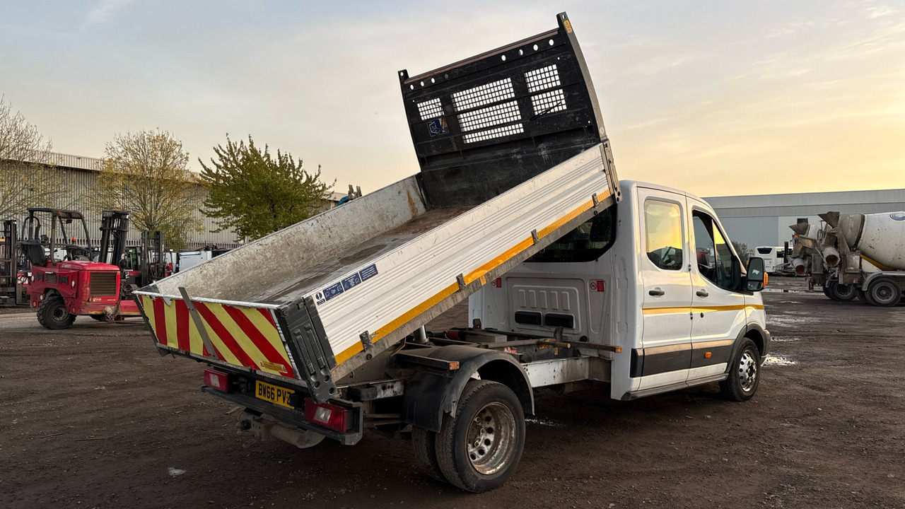 FORD TRANSIT 350 2.2 TDCi 125ps - Dostavno vozilo kiper: slika 4 FORD TRANSIT 350 2.2 TDCi 125ps - Dostavno vozilo kiper: slika 4