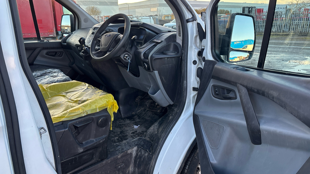 FORD TRANSIT CUSTOM 290 2.2 TDCI 100PS ECO - Mali kombi: slika 5 FORD TRANSIT CUSTOM 290 2.2 TDCI 100PS ECO - Mali kombi: slika 5