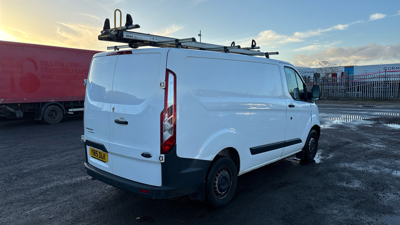 FORD TRANSIT CUSTOM 290 2.2 TDCI 100PS ECO - Mali kombi: slika 4 FORD TRANSIT CUSTOM 290 2.2 TDCI 100PS ECO - Mali kombi: slika 4