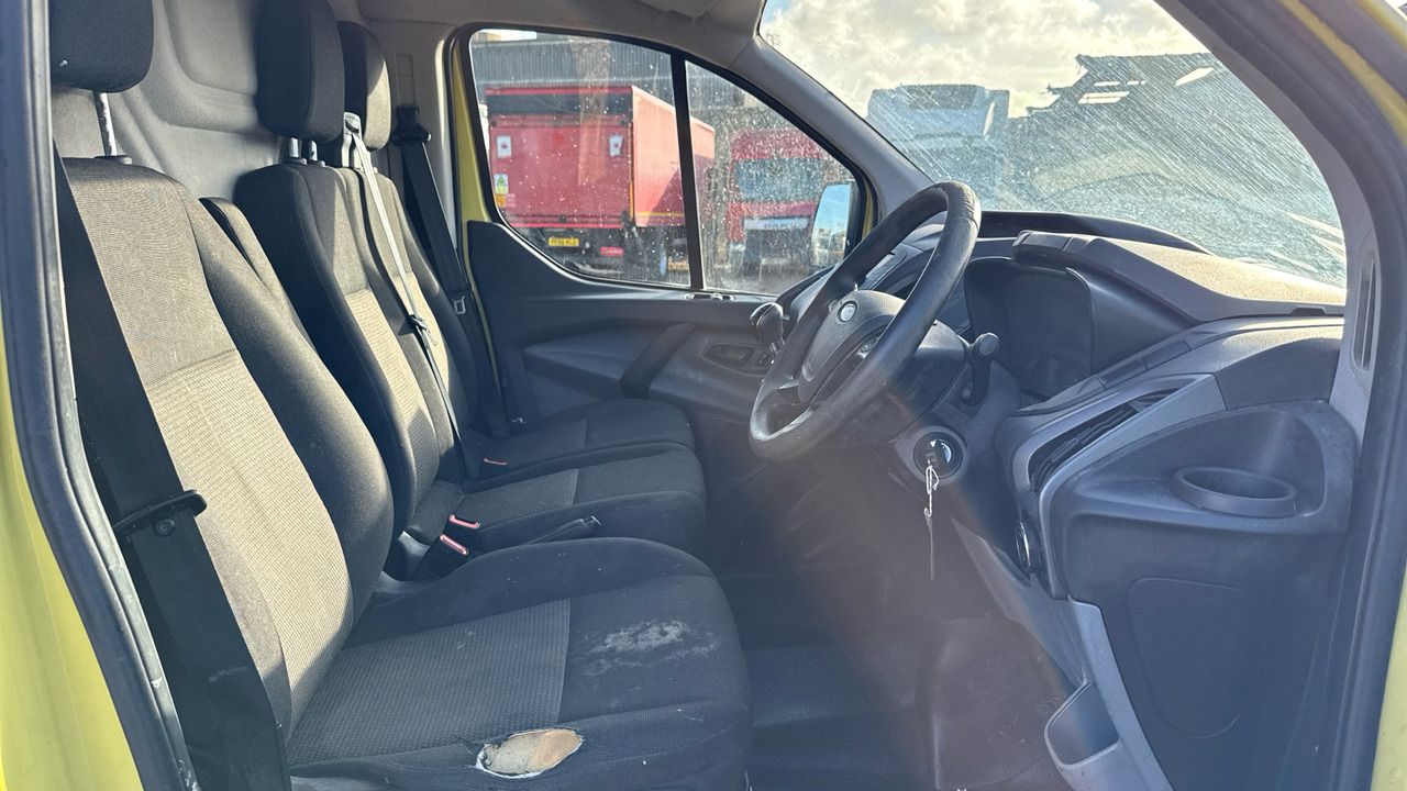 FORD TRANSIT CUSTOM 290 2.2 TDCI 125PS - Mali kombi: slika 5 FORD TRANSIT CUSTOM 290 2.2 TDCI 125PS - Mali kombi: slika 5