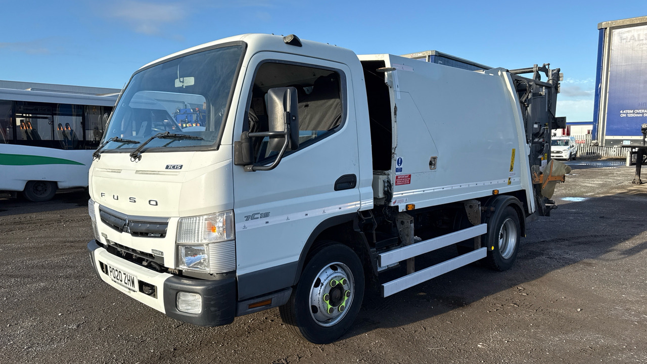 FUSO CANTER 7C15 - Kamion za smeće: slika 2 FUSO CANTER 7C15 - Kamion za smeće: slika 2