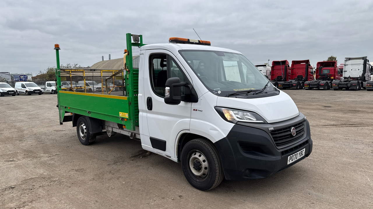Fiat Ducato 35 2.3 MULTIJET 140PS - Dostavno vozilo s ravnom platformom: slika 1 Fiat Ducato 35 2.3 MULTIJET 140PS - Dostavno vozilo s ravnom platformom: slika 1