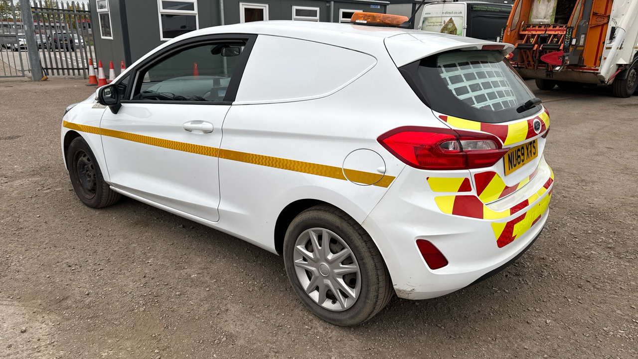 Ford Fiesta 1.5 TDCI - Automobil: slika 3 Ford Fiesta 1.5 TDCI - Automobil: slika 3