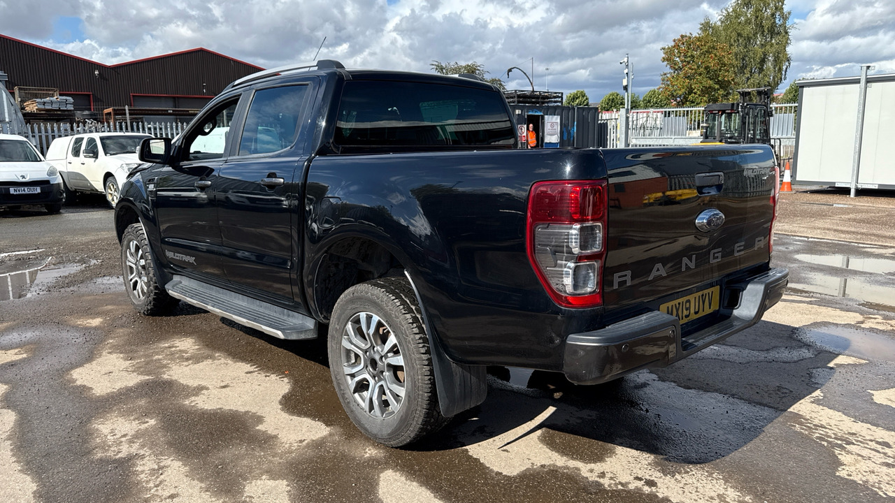 Ford Ranger WILDTRAK 3.2 TDCI 200PS - Pikap, Dostavno vozilo sa duplom kabinom: slika 3 Ford Ranger WILDTRAK 3.2 TDCI 200PS - Pikap, Dostavno vozilo sa duplom kabinom: slika 3