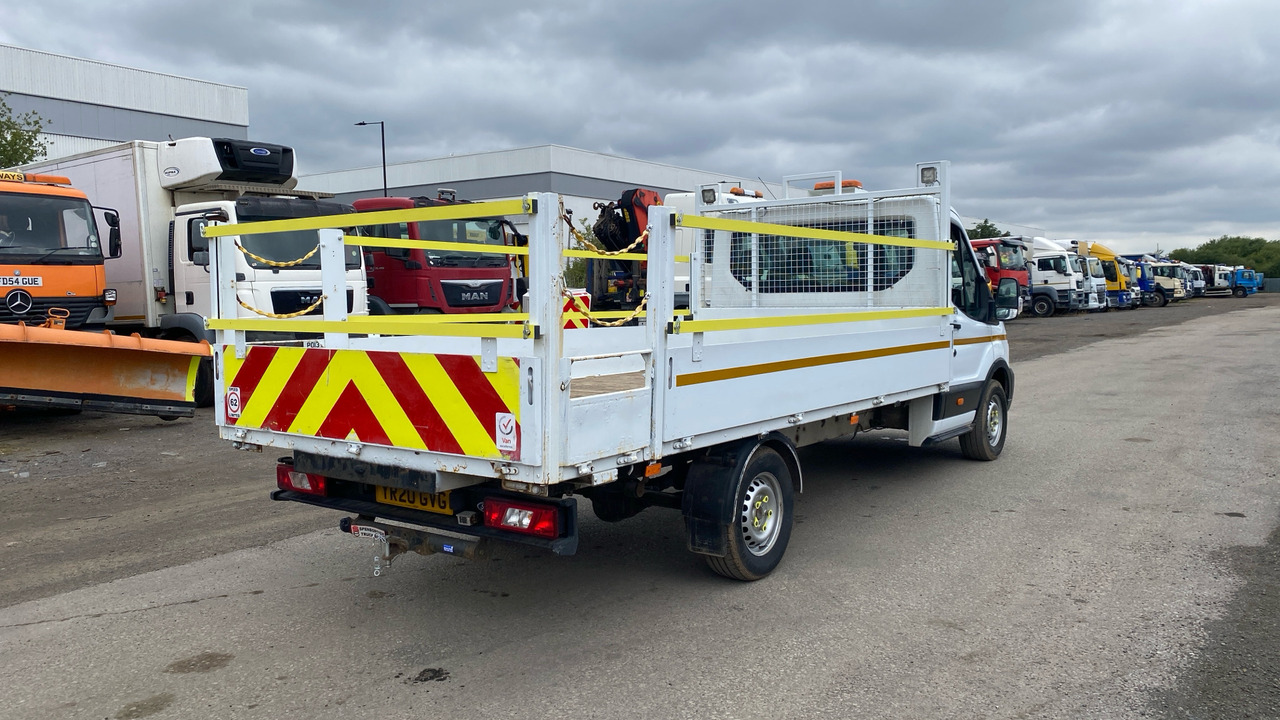 Ford Transit 350 2.0 ECOBLUE 130PS - Dostavno vozilo s ravnom platformom: slika 4 Ford Transit 350 2.0 ECOBLUE 130PS - Dostavno vozilo s ravnom platformom: slika 4