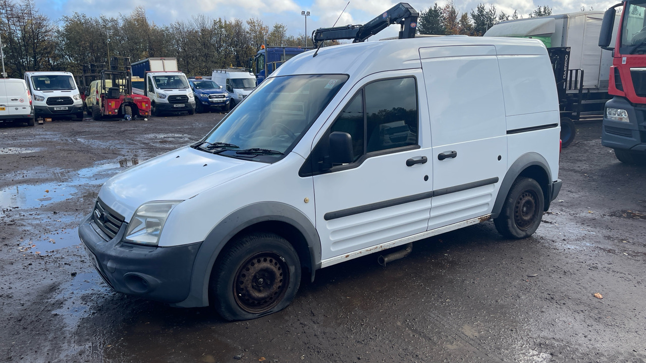 Ford Transit Connect T230 1.8 TDCi 90PS - Mali kombi: slika 2 Ford Transit Connect T230 1.8 TDCi 90PS - Mali kombi: slika 2