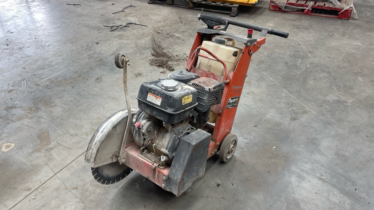 HUSQVARNA TS400LV, FLOOR SAW, PETROL (UNTESTED) - Građevinska oprema: slika 3 HUSQVARNA TS400LV, FLOOR SAW, PETROL (UNTESTED) - Građevinska oprema: slika 3