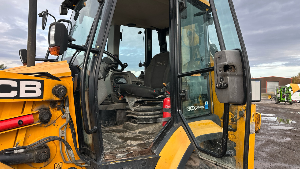 JCB 3CX Compact 12L4WS - Bager utovarivač: slika 5 JCB 3CX Compact 12L4WS - Bager utovarivač: slika 5