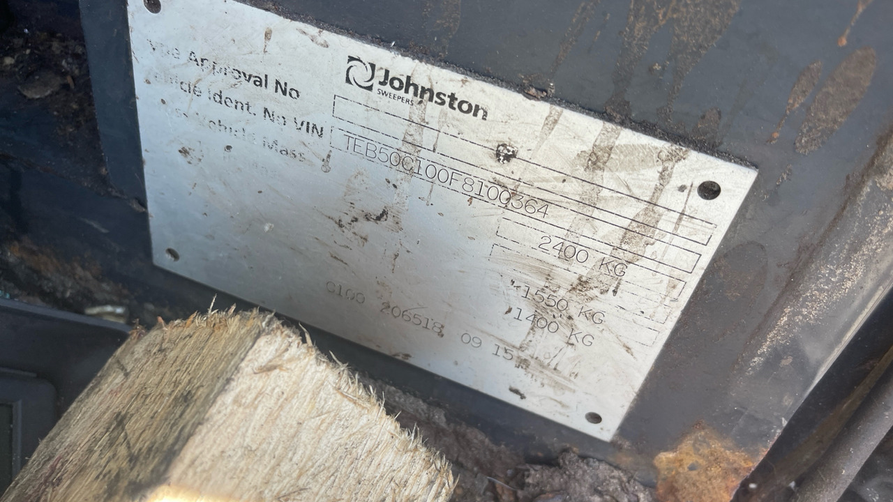 Autočistilica JOHNSTON: slika 6 Autočistilica JOHNSTON: slika 6