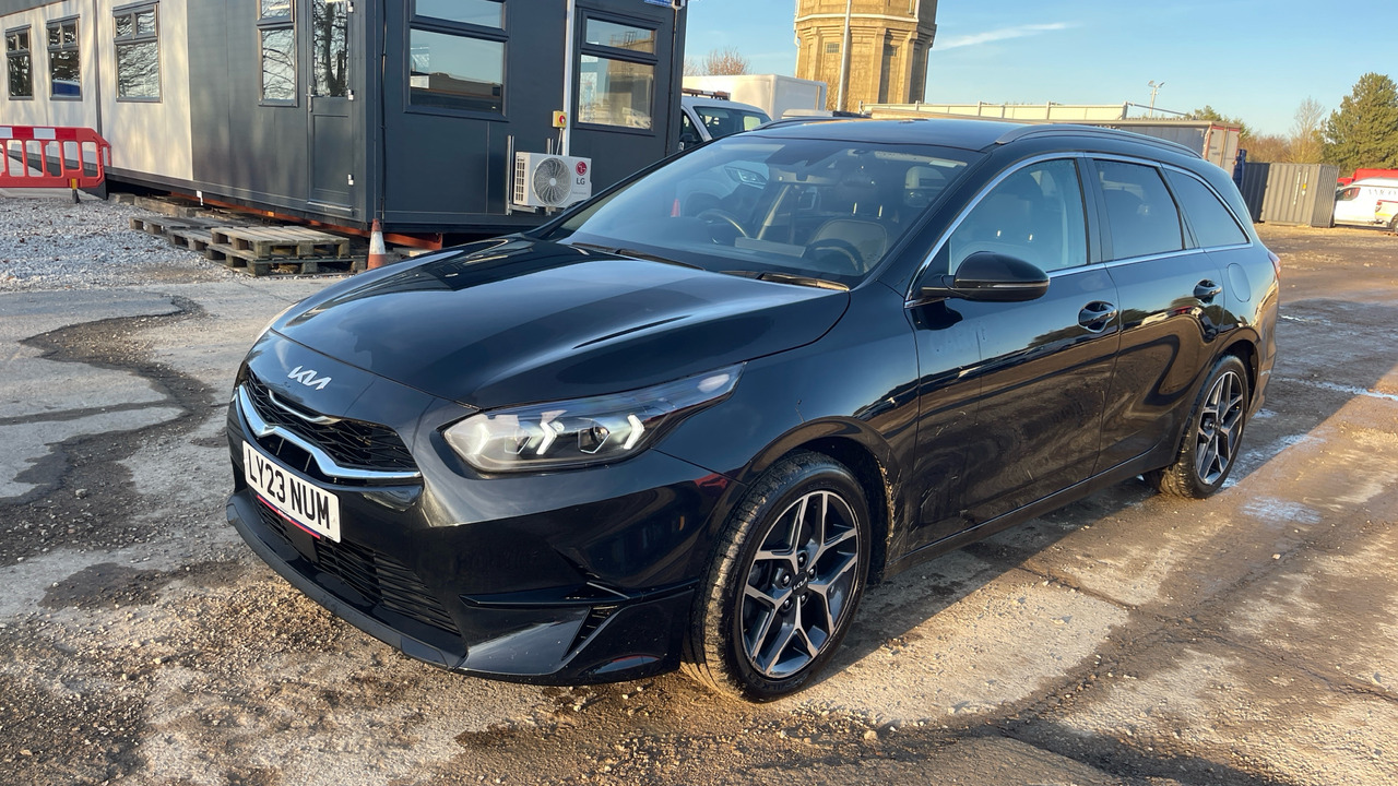 Kia Ceed 3 1.5 GDI ISG - Karavan: slika 2 Kia Ceed 3 1.5 GDI ISG - Karavan: slika 2