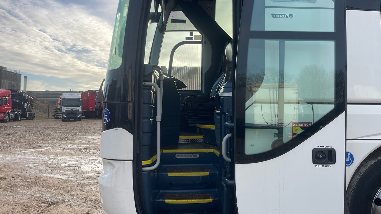 MAN Neoplan Tourliner - Turistički autobus: slika 5 MAN Neoplan Tourliner - Turistički autobus: slika 5