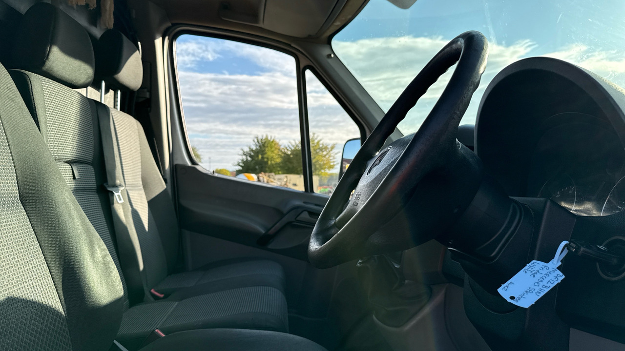 MERCEDES-BENZ SPRINTER 313 CDI - Dostavno vozilo hladnjača: slika 5 MERCEDES-BENZ SPRINTER 313 CDI - Dostavno vozilo hladnjača: slika 5