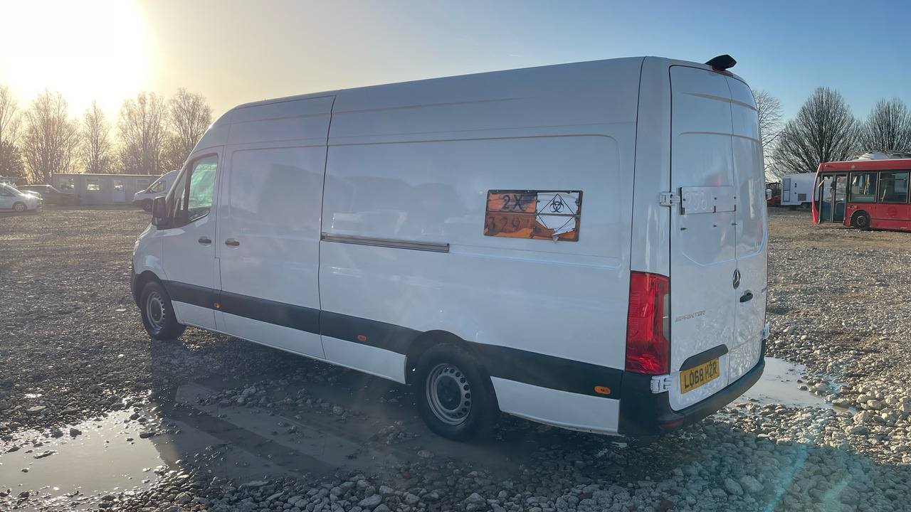 MERCEDES-BENZ SPRINTER 314 CDI - Furgon: slika 3 MERCEDES-BENZ SPRINTER 314 CDI - Furgon: slika 3