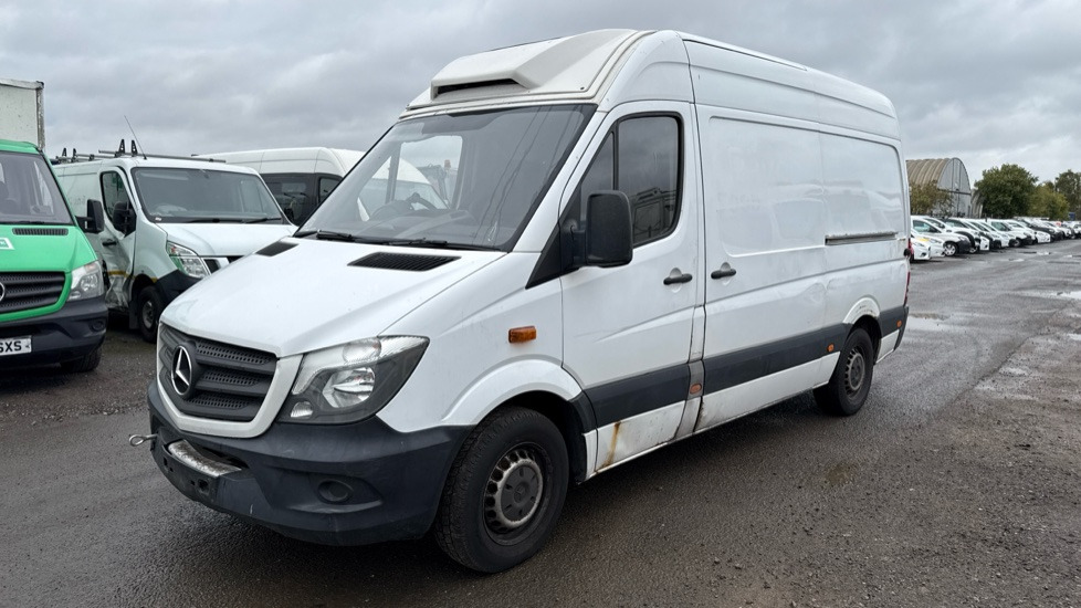 MERCEDES-BENZ SPRINTER 314 CDI - Dostavno vozilo hladnjača: slika 3 MERCEDES-BENZ SPRINTER 314 CDI - Dostavno vozilo hladnjača: slika 3
