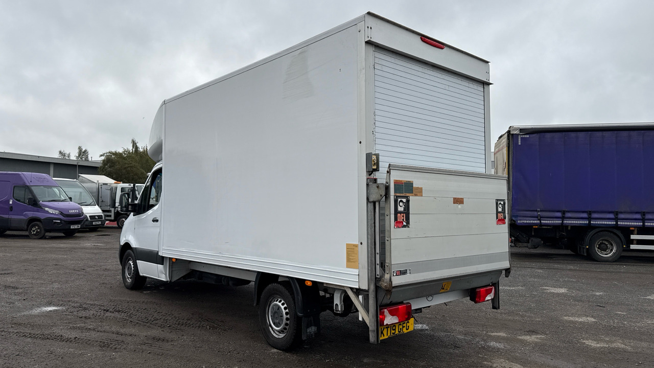 MERCEDES-BENZ SPRINTER 314 CDI - Dostavno vozilo sa zatvorenim sandukom: slika 3 MERCEDES-BENZ SPRINTER 314 CDI - Dostavno vozilo sa zatvorenim sandukom: slika 3