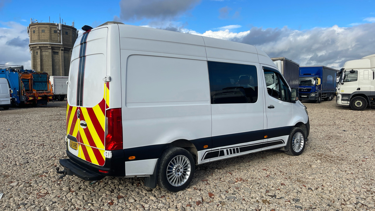 MERCEDES-BENZ SPRINTER 315 CDI - Dostavno vozilo sa duplom kabinom: slika 4 MERCEDES-BENZ SPRINTER 315 CDI - Dostavno vozilo sa duplom kabinom: slika 4